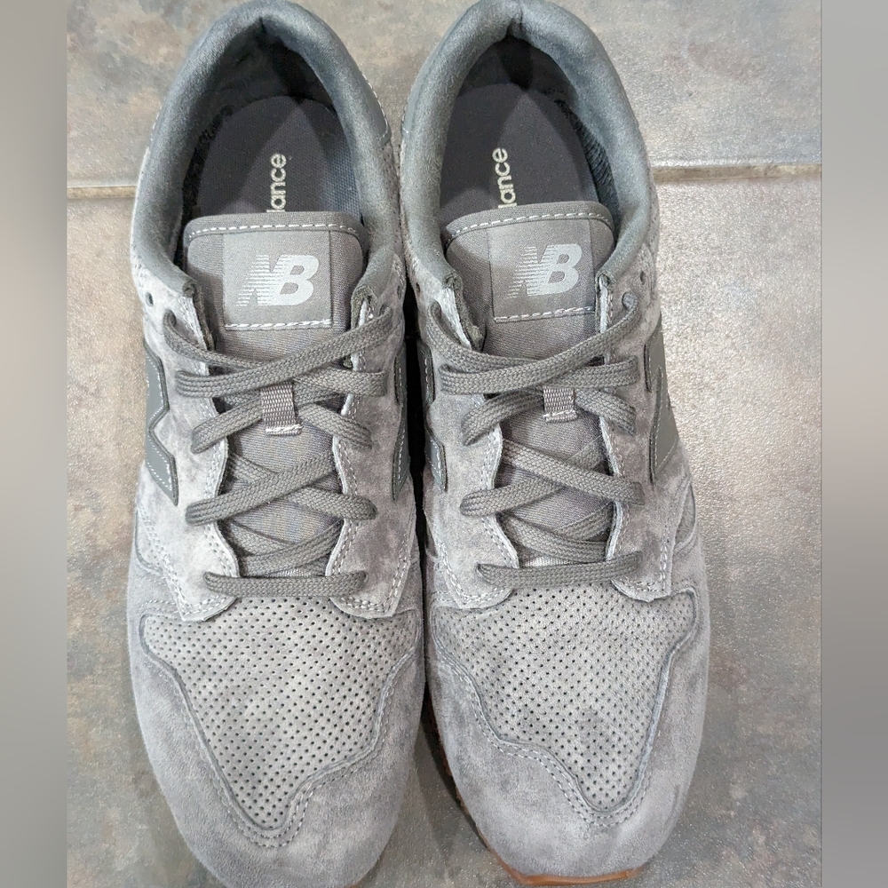 New Balance 520v1 discontinued